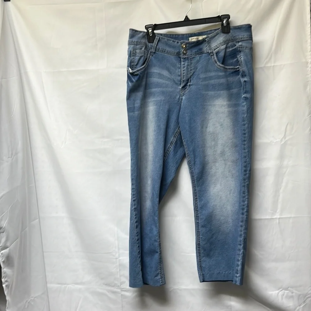 FADED Glory stretch jeans - Picture 1 of 3